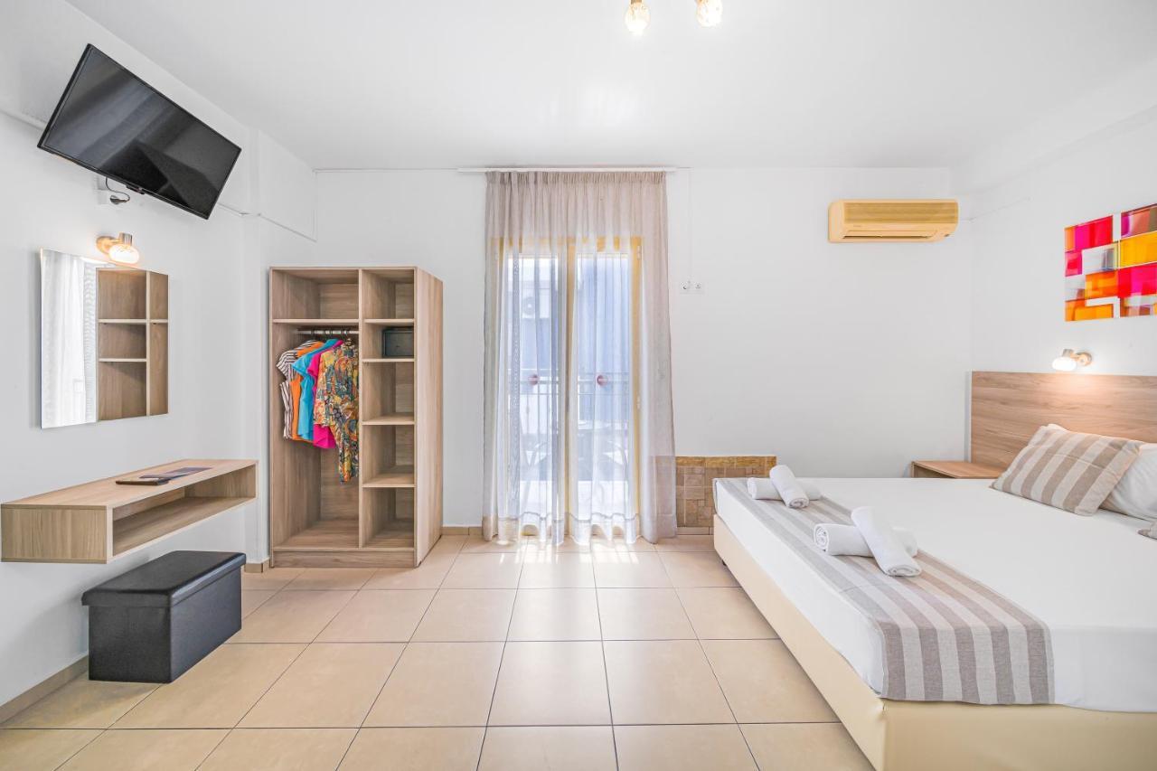 Happy Days Aparthotel Малиа Екстериор снимка