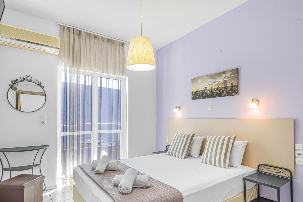 Happy Days Aparthotel Малиа Екстериор снимка